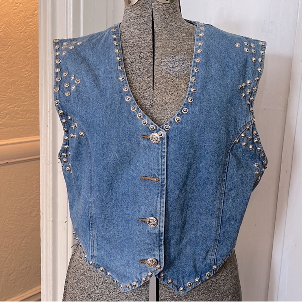 Vintage RENO denim vest with studs in excellent condition